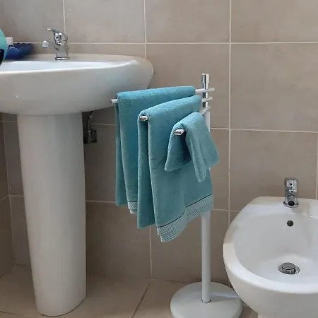 Casa Lo Scoglio Della Ballerina Apartmán Livorno
